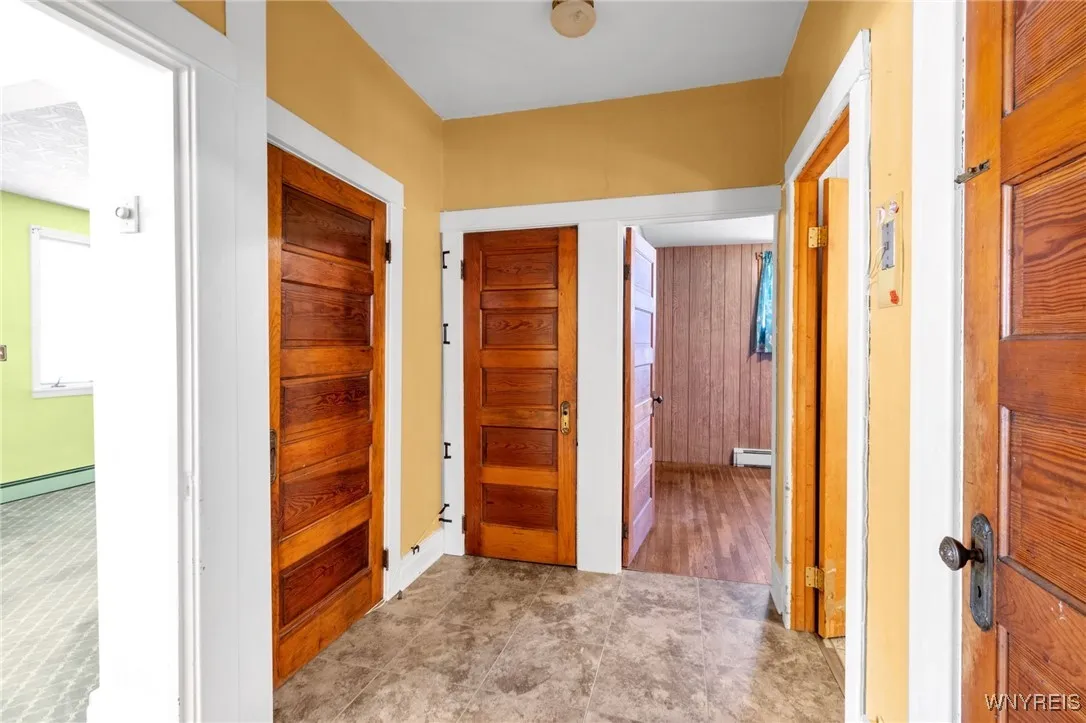 6436 Webster Road, Orchard Park, New York 14127, Orchard Park, New York 14127, 5 Bedrooms Bedrooms, 11 Rooms Rooms,1 BathroomBathrooms,Residential,For Sale,6436 Webster Road, Orchard Park, New York 14127,0,B1643903