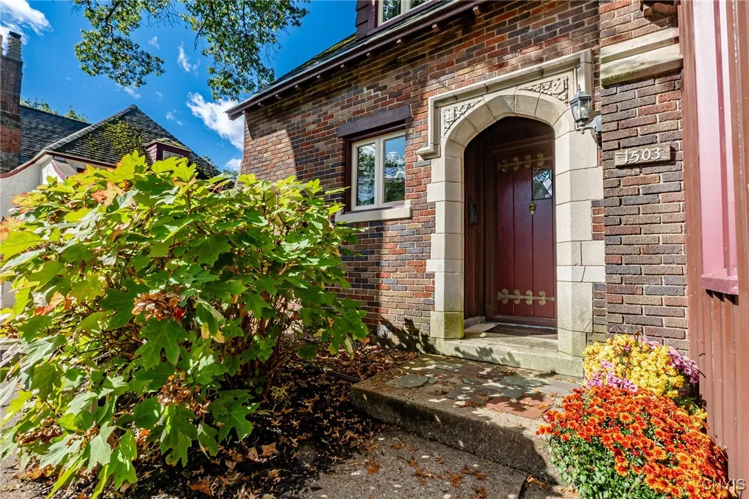 1503 North George Street, Rome, New York 13440, Rome, New York 13440, 4 Bedrooms Bedrooms, 9 Rooms Rooms,1 BathroomBathrooms,Residential,For Sale,1503 North George Street, Rome, New York 13440,0,S1642838