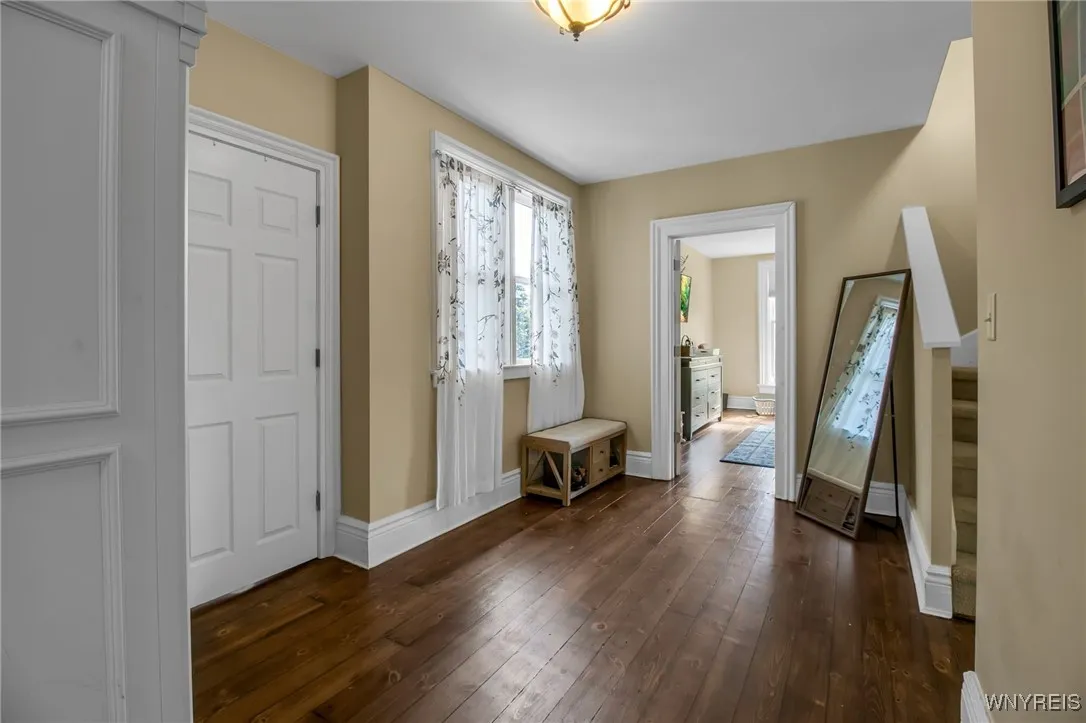 364 Hudson Street, Buffalo, New York 14201, Buffalo, New York 14201, 5 Bedrooms Bedrooms, 12 Rooms Rooms,2 BathroomsBathrooms,Residential,For Sale,364 Hudson Street, Buffalo, New York 14201,0,B1642905