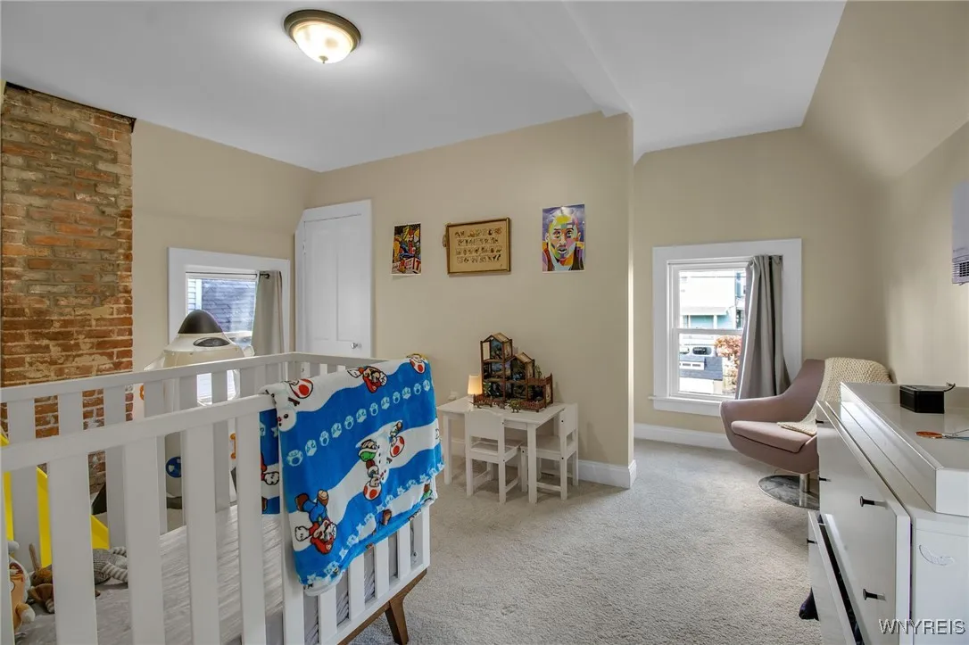 364 Hudson Street, Buffalo, New York 14201, Buffalo, New York 14201, 5 Bedrooms Bedrooms, ,2 BathroomsBathrooms,Residential,For Sale,364 Hudson Street, Buffalo, New York 14201,0,B1642900