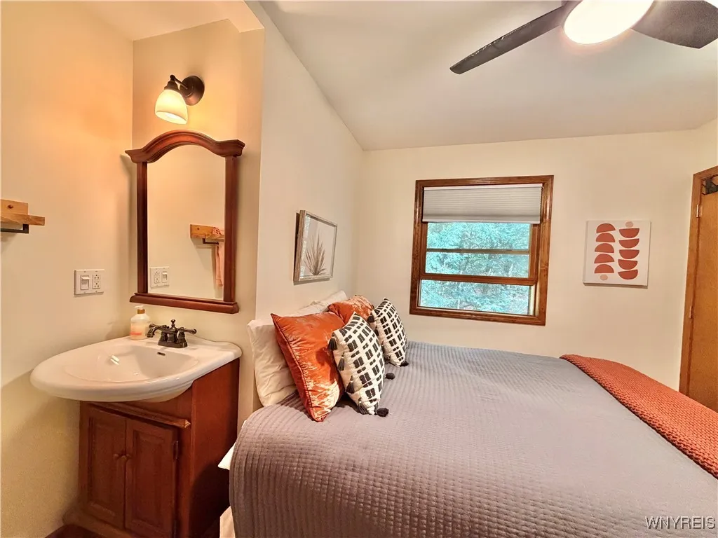 3662 Forest Hill Road, Great Valley, New York 1474, Great Valley, New York 14748, 3 Bedrooms Bedrooms, 6 Rooms Rooms,1 BathroomBathrooms,Residential,For Sale,3662 Forest Hill Road, Great Valley, New York 1474,0,B1643929