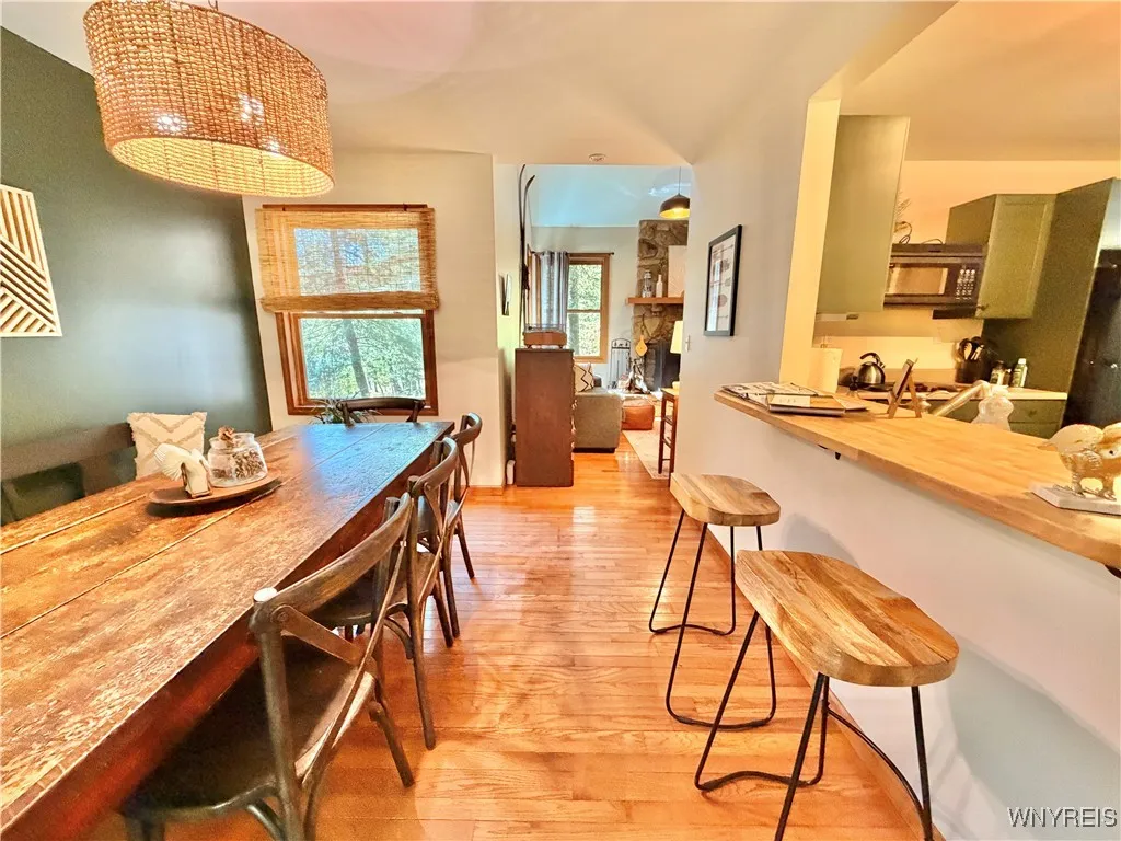 3662 Forest Hill Road, Great Valley, New York 1474, Great Valley, New York 14748, 3 Bedrooms Bedrooms, 6 Rooms Rooms,1 BathroomBathrooms,Residential,For Sale,3662 Forest Hill Road, Great Valley, New York 1474,0,B1643929