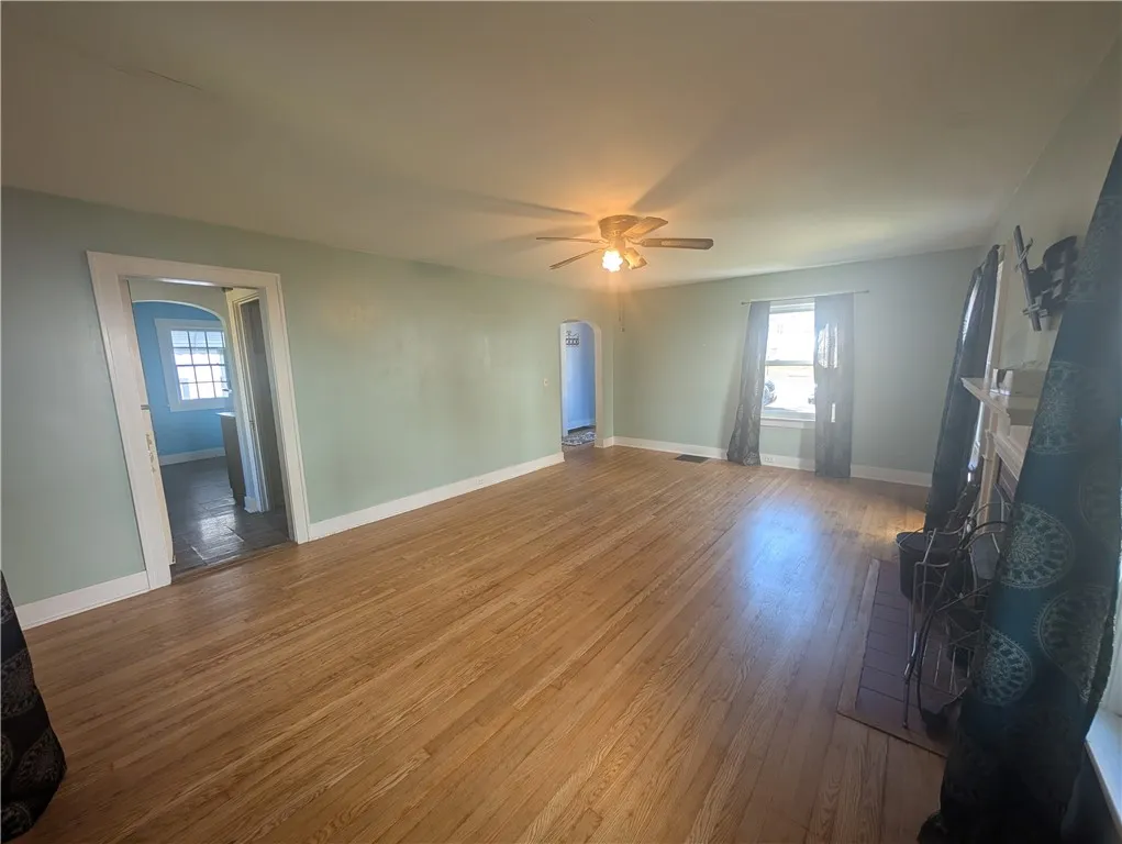 28 Rosedale Avenue, Bradford City, Pennsylvania 16, Bradford City, Pennsylvania 16701, 2 Bedrooms Bedrooms, 6 Rooms Rooms,1 BathroomBathrooms,Residential,For Sale,28 Rosedale Avenue, Bradford City, Pennsylvania 16,0,R1644144