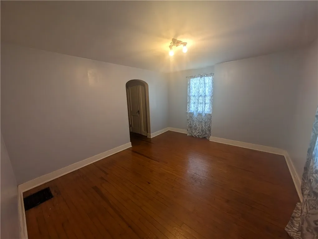 28 Rosedale Avenue, Bradford City, Pennsylvania 16, Bradford City, Pennsylvania 16701, 2 Bedrooms Bedrooms, 6 Rooms Rooms,1 BathroomBathrooms,Residential,For Sale,28 Rosedale Avenue, Bradford City, Pennsylvania 16,0,R1644144