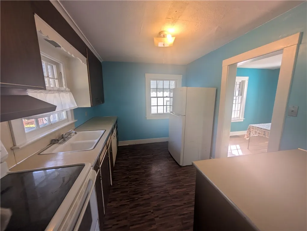 28 Rosedale Avenue, Bradford City, Pennsylvania 16, Bradford City, Pennsylvania 16701, 2 Bedrooms Bedrooms, 6 Rooms Rooms,1 BathroomBathrooms,Residential,For Sale,28 Rosedale Avenue, Bradford City, Pennsylvania 16,0,R1644144