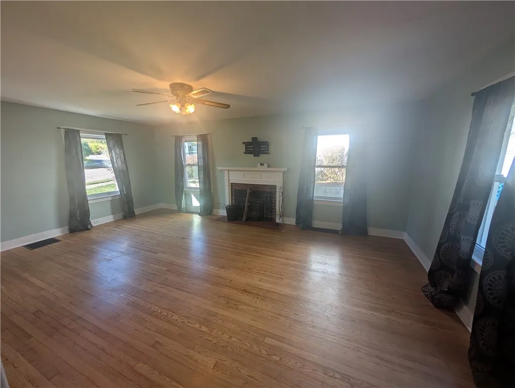 28 Rosedale Avenue, Bradford City, Pennsylvania 16, Bradford City, Pennsylvania 16701, 2 Bedrooms Bedrooms, 6 Rooms Rooms,1 BathroomBathrooms,Residential,For Sale,28 Rosedale Avenue, Bradford City, Pennsylvania 16,0,R1644144