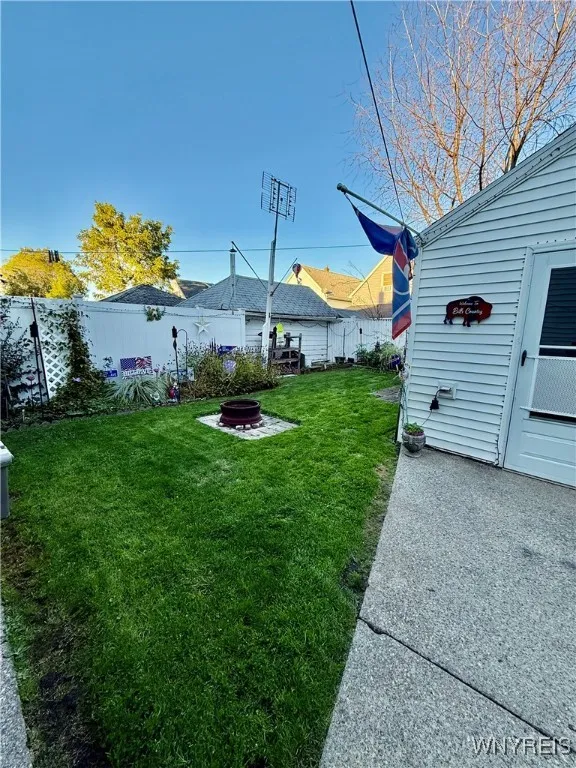 217 Weiss Street, Buffalo, New York 14206, Buffalo, New York 14206, 3 Bedrooms Bedrooms, 7 Rooms Rooms,1 BathroomBathrooms,Residential,For Sale,217 Weiss Street, Buffalo, New York 14206,0,B1644147