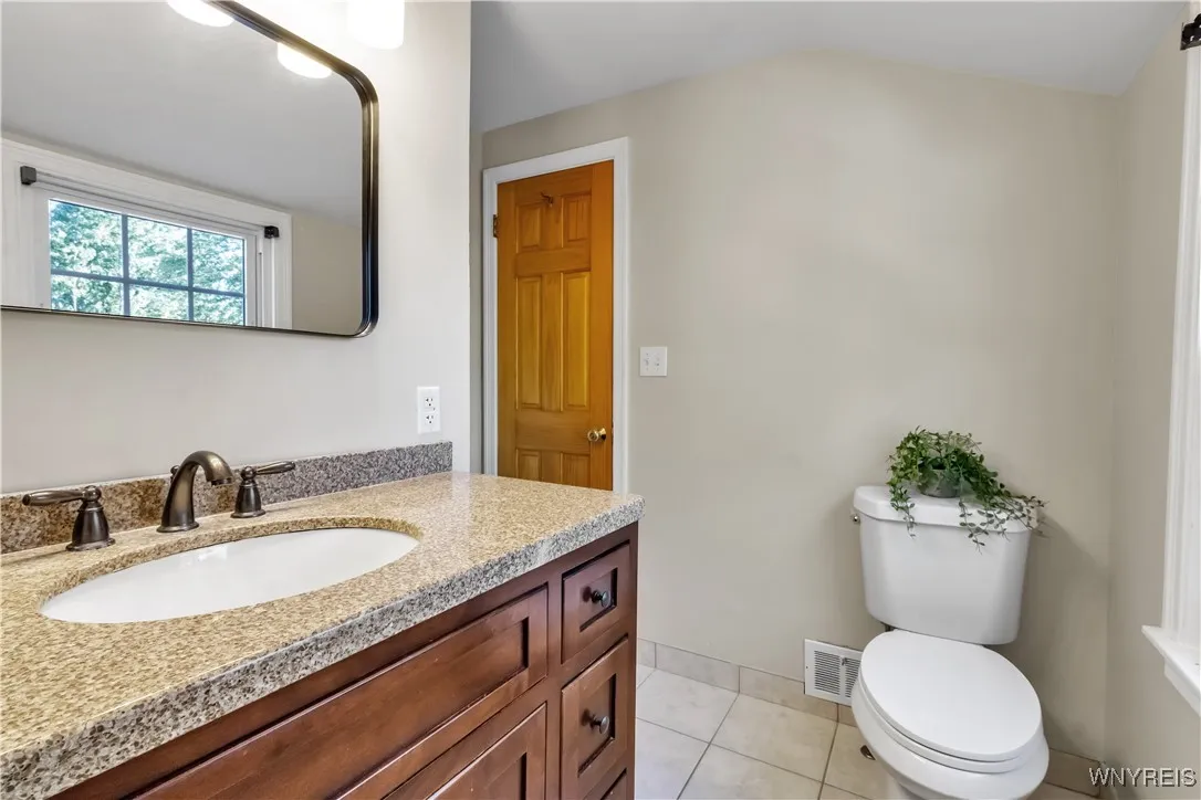 316 Athens Boulevard, Tonawanda, New York 14223, Tonawanda, New York 14223, 3 Bedrooms Bedrooms, 7 Rooms Rooms,1 BathroomBathrooms,Residential,For Sale,316 Athens Boulevard, Tonawanda, New York 14223,0,B1635280