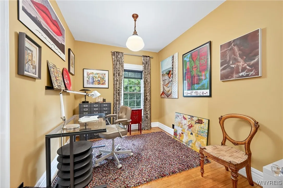 21 Granger Pl, Buffalo, New York 14222, Buffalo, New York 14222, 4 Bedrooms Bedrooms, 11 Rooms Rooms,2 BathroomsBathrooms,Residential,For Sale,21 Granger Pl, Buffalo, New York 14222,0,B1643798