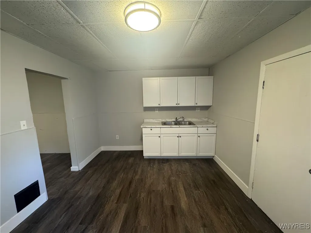 397 Plymouth Avenue, Buffalo, New York 14213, Buffalo, New York 14213, 10 Bedrooms Bedrooms, ,4 BathroomsBathrooms,Residential,Closed,397 Plymouth Avenue, Buffalo, New York 14213,0,B1644023
