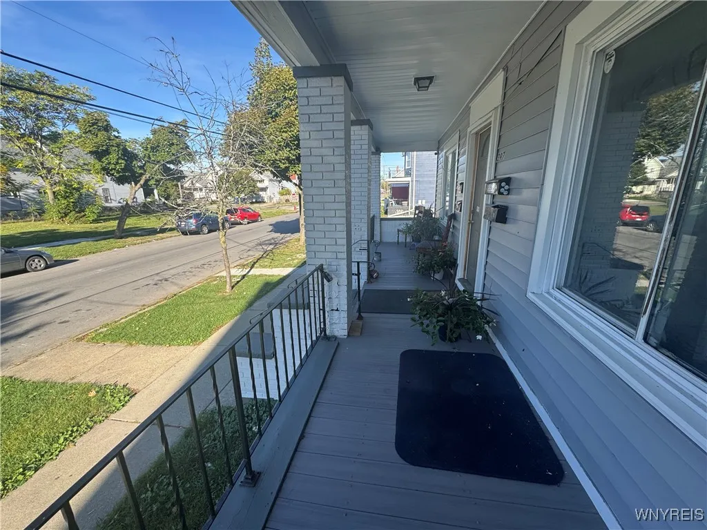 397 Plymouth Avenue, Buffalo, New York 14213, Buffalo, New York 14213, 10 Bedrooms Bedrooms, ,4 BathroomsBathrooms,Residential,Closed,397 Plymouth Avenue, Buffalo, New York 14213,0,B1644023