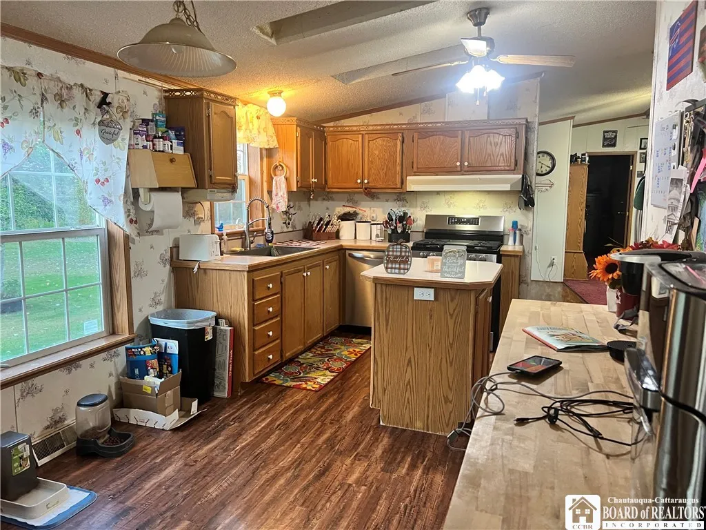 8505 State Route 417, Genesee, New York 14754, Genesee, New York 14754, 3 Bedrooms Bedrooms, 10 Rooms Rooms,2 BathroomsBathrooms,Residential,For Sale,8505 State Route 417, Genesee, New York 14754,0,R1643910