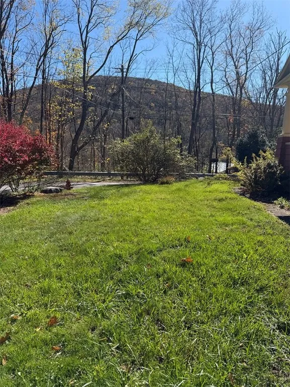 99 Schneider Avenue, Middletown, New York 12430, Middletown, New York 12430, 3 Bedrooms Bedrooms, 9 Rooms Rooms,1 BathroomBathrooms,Residential,For Sale,99 Schneider Avenue, Middletown, New York 12430,0,R1643818