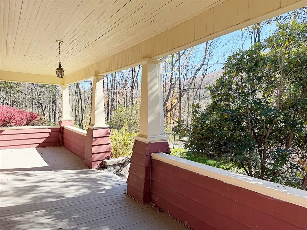 99 Schneider Avenue, Middletown, New York 12430, Middletown, New York 12430, 3 Bedrooms Bedrooms, 9 Rooms Rooms,1 BathroomBathrooms,Residential,For Sale,99 Schneider Avenue, Middletown, New York 12430,0,R1643818