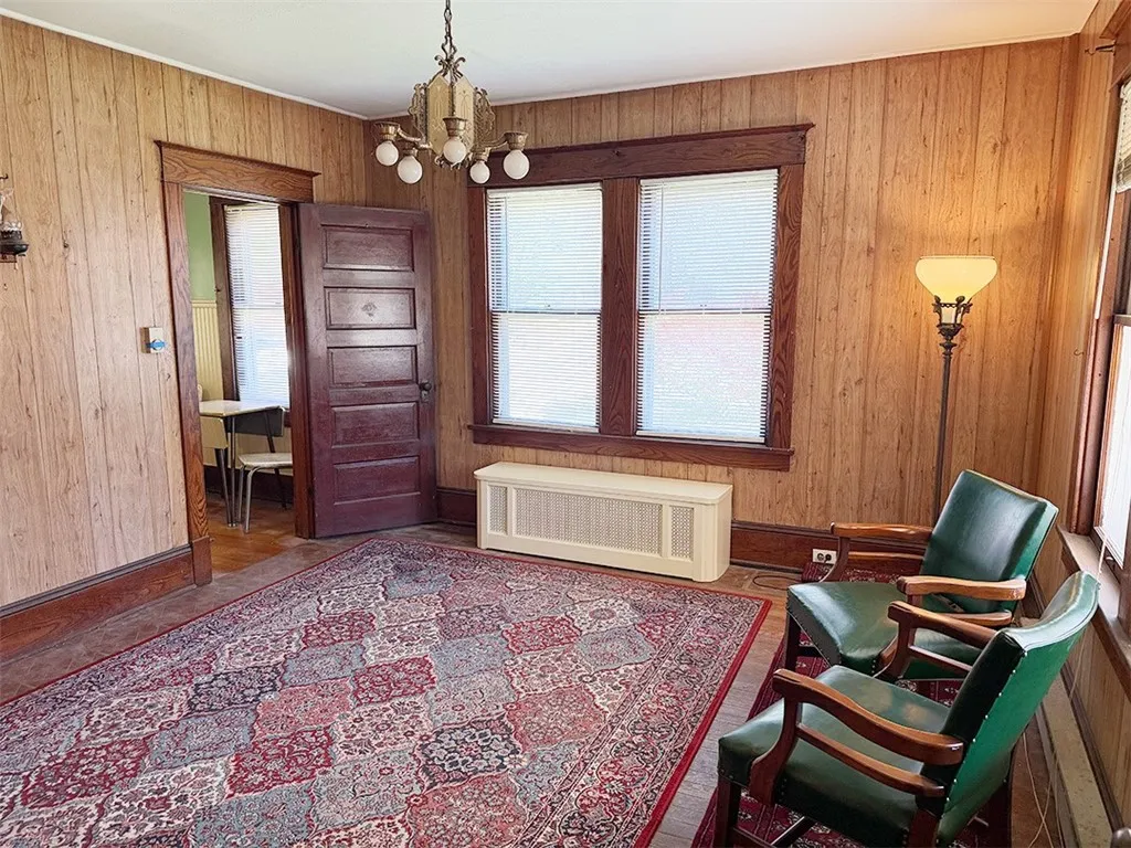 99 Schneider Avenue, Middletown, New York 12430, Middletown, New York 12430, 3 Bedrooms Bedrooms, 9 Rooms Rooms,1 BathroomBathrooms,Residential,For Sale,99 Schneider Avenue, Middletown, New York 12430,0,R1643818