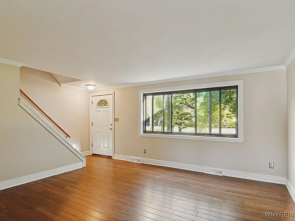 1689 Orchard Park Road, West Seneca, New York 1422, West Seneca, New York 14224, 2 Bedrooms Bedrooms, 4 Rooms Rooms,1 BathroomBathrooms,Residential,For Sale,1689 Orchard Park Road, West Seneca, New York 1422,0,B1643917