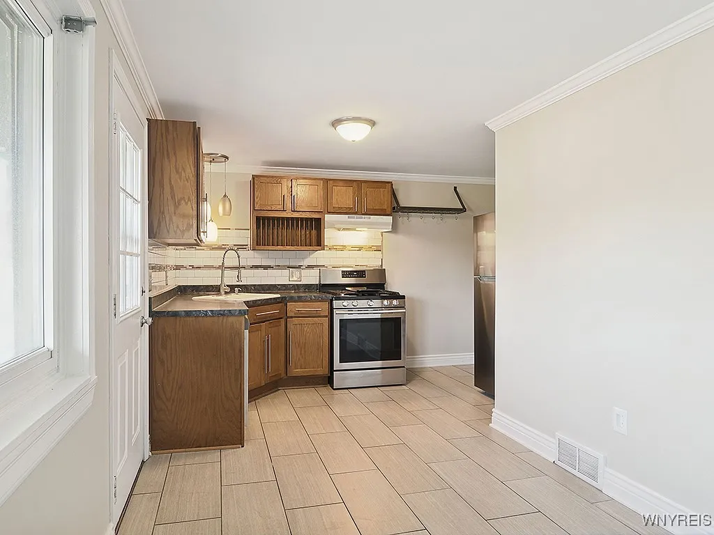 1689 Orchard Park Road, West Seneca, New York 1422, West Seneca, New York 14224, 2 Bedrooms Bedrooms, 4 Rooms Rooms,1 BathroomBathrooms,Residential,For Sale,1689 Orchard Park Road, West Seneca, New York 1422,0,B1643917