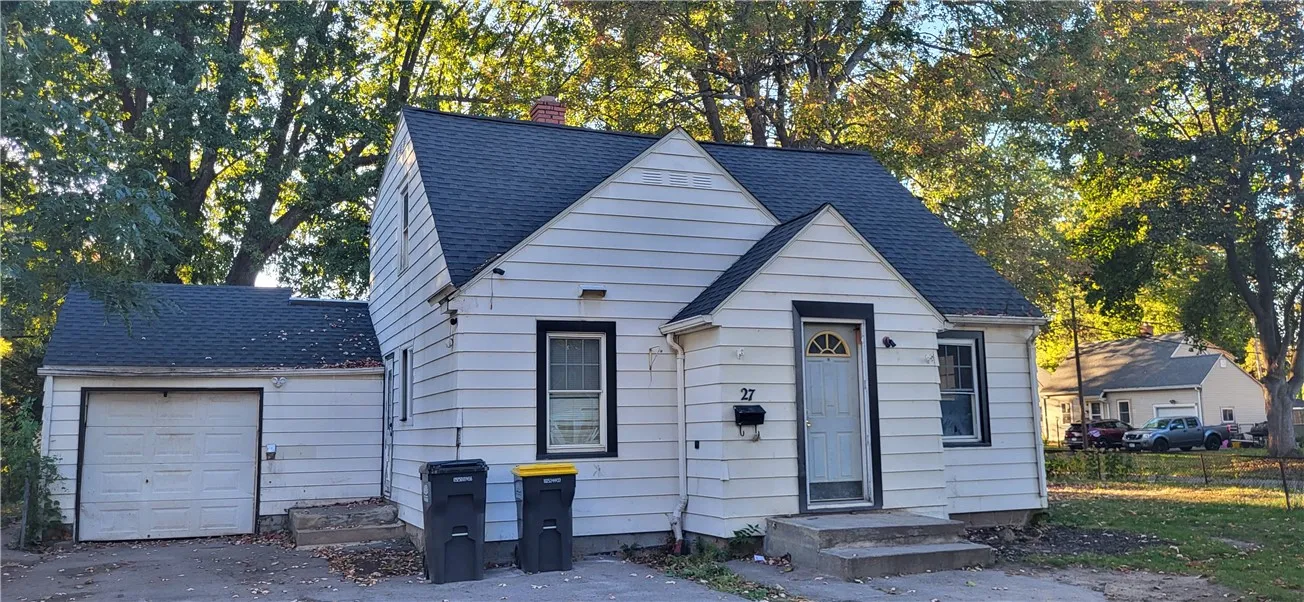27 Woodside Lane, Greece, New York 14616, Greece, New York 14616, 3 Bedrooms Bedrooms, 6 Rooms Rooms,1 BathroomBathrooms,Residential,Closed,27 Woodside Lane, Greece, New York 14616,0,R1644002