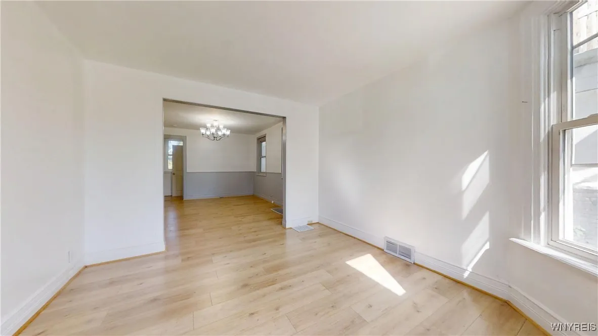 114 Spaulding Street, Buffalo, New York 14220, Buffalo, New York 14220, 4 Bedrooms Bedrooms, 9 Rooms Rooms,1 BathroomBathrooms,Residential,For Sale,114 Spaulding Street, Buffalo, New York 14220,0,B1643190
