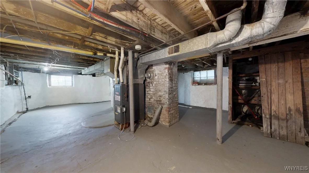 114 Spaulding Street, Buffalo, New York 14220, Buffalo, New York 14220, 4 Bedrooms Bedrooms, 9 Rooms Rooms,1 BathroomBathrooms,Residential,For Sale,114 Spaulding Street, Buffalo, New York 14220,0,B1643190
