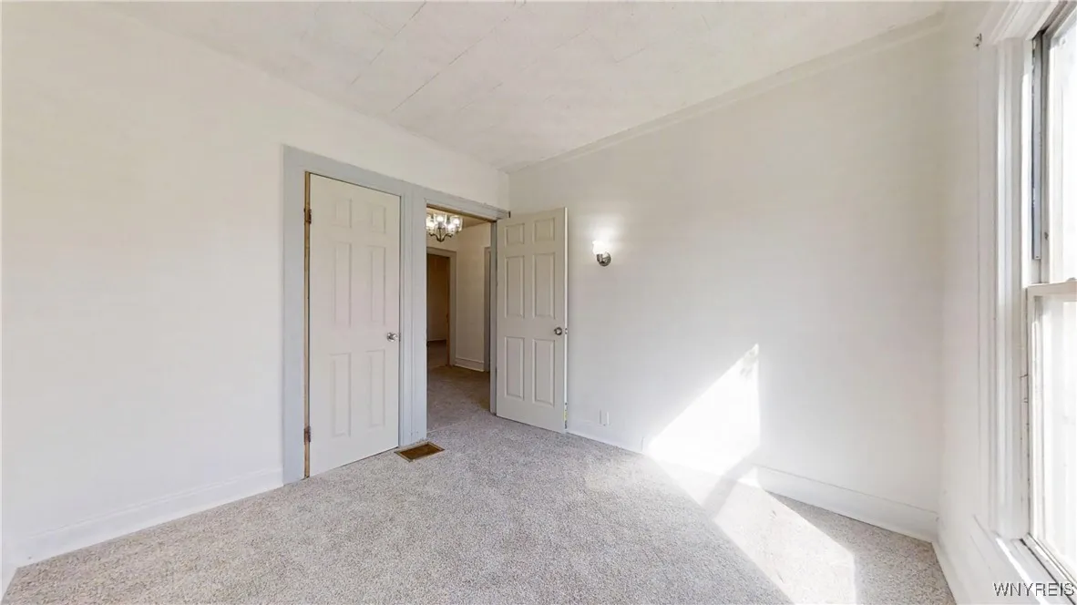 114 Spaulding Street, Buffalo, New York 14220, Buffalo, New York 14220, 4 Bedrooms Bedrooms, 9 Rooms Rooms,1 BathroomBathrooms,Residential,For Sale,114 Spaulding Street, Buffalo, New York 14220,0,B1643190