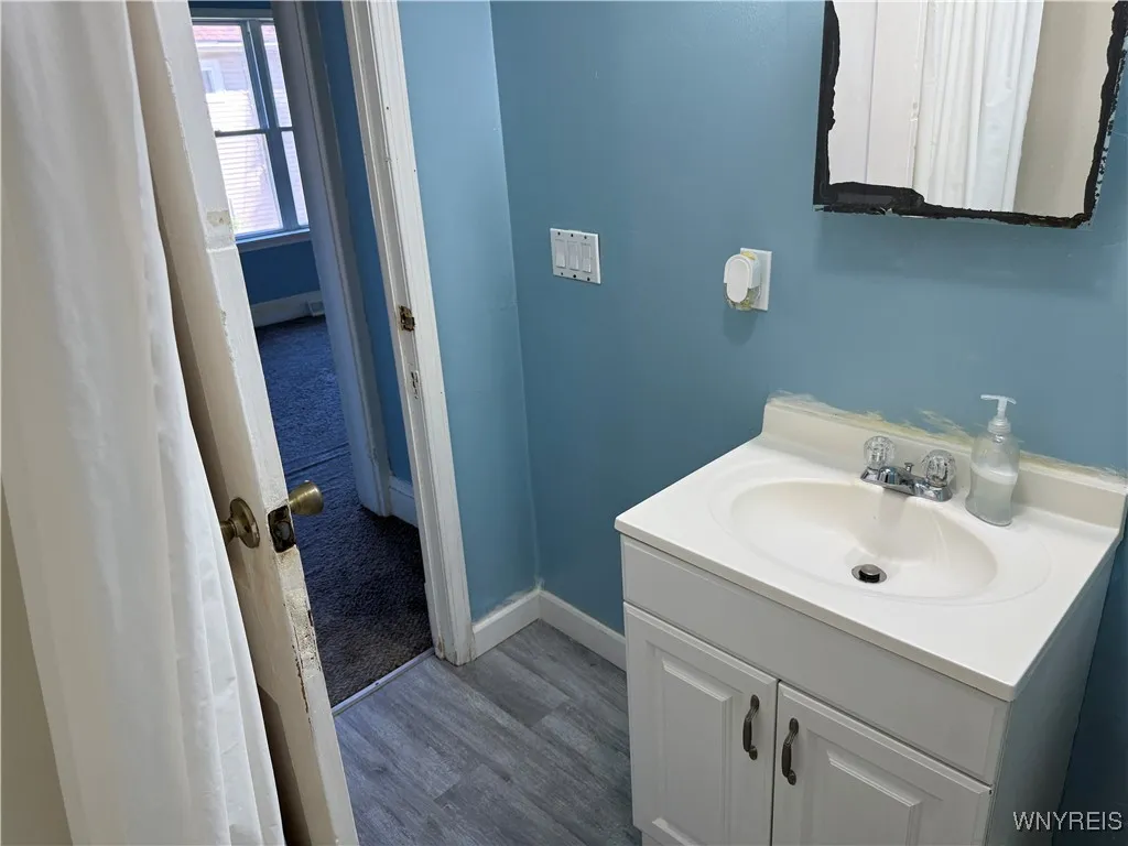 618 Lasalle Avenue, Buffalo, New York 14215, Buffalo, New York 14215, 4 Bedrooms Bedrooms, 8 Rooms Rooms,2 BathroomsBathrooms,Residential,For Sale,618 Lasalle Avenue, Buffalo, New York 14215,0,B1644151