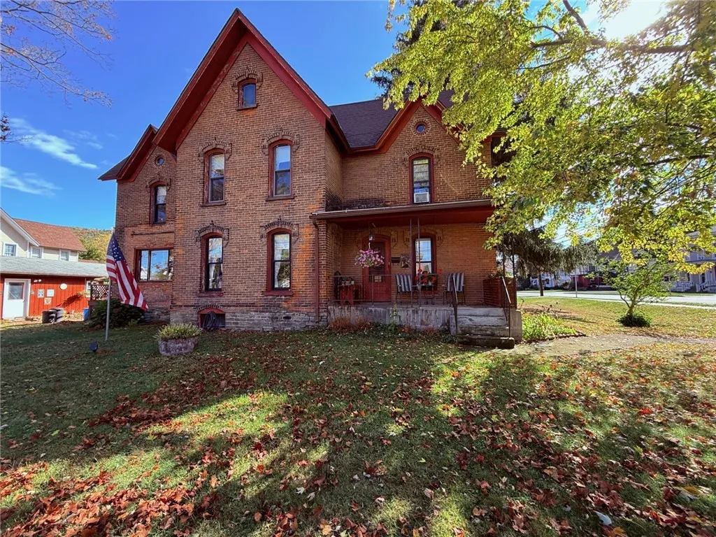 17 East Main Street, Canisteo, New York 14823, Canisteo, New York 14823, 4 Bedrooms Bedrooms, 9 Rooms Rooms,1 BathroomBathrooms,Residential,For Sale,17 East Main Street, Canisteo, New York 14823,0,R1643681