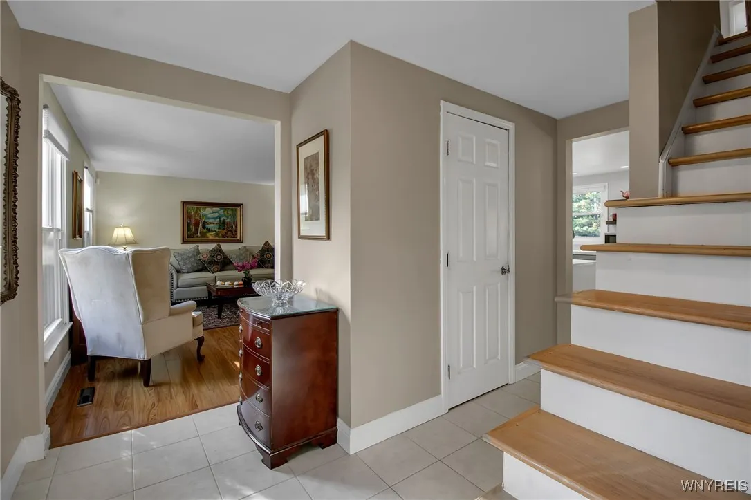 38 Shady Grove Drive, Amherst, New York 14051, Amherst, New York 14051, 3 Bedrooms Bedrooms, 8 Rooms Rooms,1 BathroomBathrooms,Residential,For Sale,38 Shady Grove Drive, Amherst, New York 14051,0,B1644058