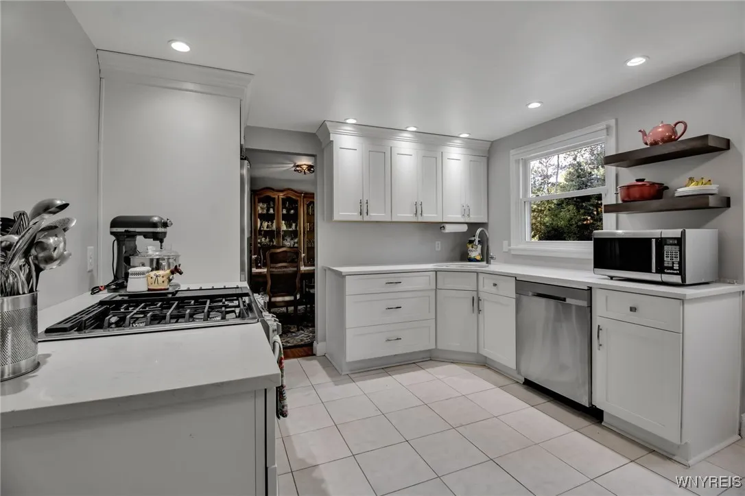 38 Shady Grove Drive, Amherst, New York 14051, Amherst, New York 14051, 3 Bedrooms Bedrooms, 8 Rooms Rooms,1 BathroomBathrooms,Residential,For Sale,38 Shady Grove Drive, Amherst, New York 14051,0,B1644058
