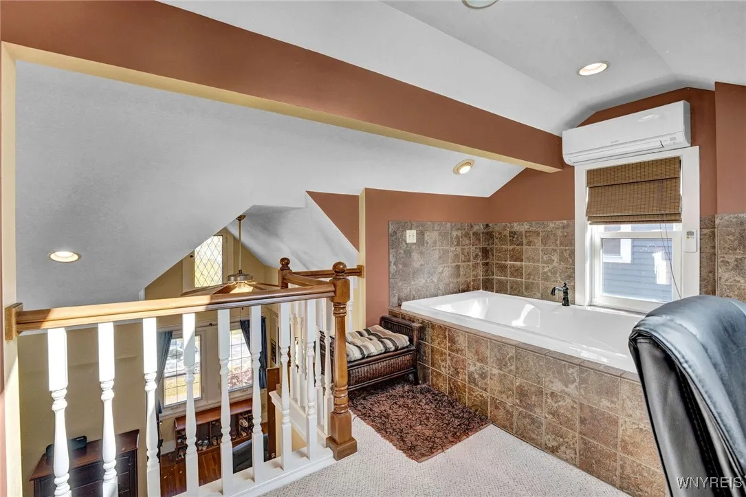 49 East Girard Boulevard, Tonawanda, New York 1421, Tonawanda, New York 14217, 4 Bedrooms Bedrooms, 10 Rooms Rooms,2 BathroomsBathrooms,Residential,For Sale,49 East Girard Boulevard, Tonawanda, New York 1421,0,B1641717
