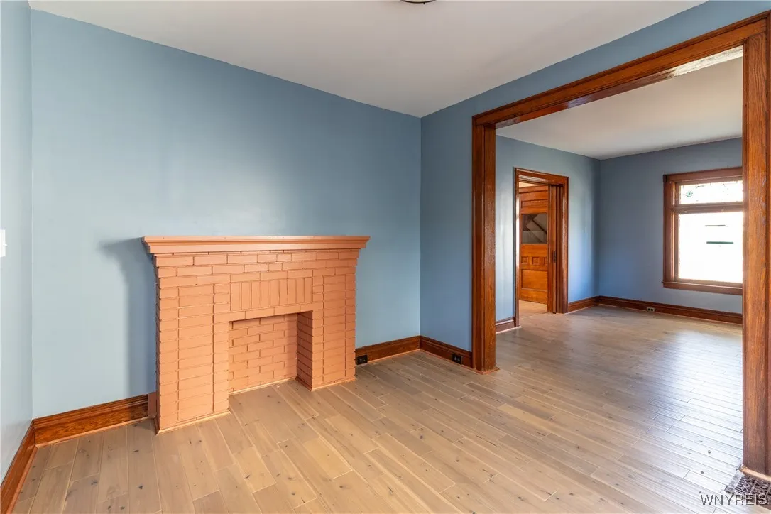37 Alsace Avenue, Buffalo, New York 14220, Buffalo, New York 14220, 6 Bedrooms Bedrooms, 8 Rooms Rooms,1 BathroomBathrooms,Residential,For Sale,37 Alsace Avenue, Buffalo, New York 14220,0,B1644244