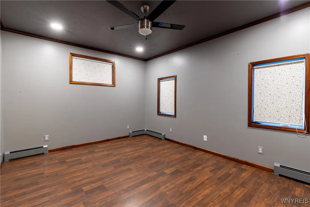 406 Doat Street, Buffalo, New York 14211, Buffalo, New York 14211, 3 Bedrooms Bedrooms, 7 Rooms Rooms,1 BathroomBathrooms,Residential,For Sale,406 Doat Street, Buffalo, New York 14211,0,B1644223