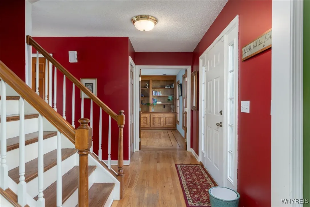 103 Burbank Drive, Orchard Park, New York 14127, Orchard Park, New York 14127, 4 Bedrooms Bedrooms, 14 Rooms Rooms,2 BathroomsBathrooms,Residential,For Sale,103 Burbank Drive, Orchard Park, New York 14127,0,B1644271
