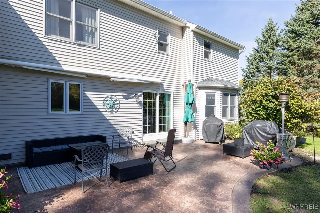 103 Burbank Drive, Orchard Park, New York 14127, Orchard Park, New York 14127, 4 Bedrooms Bedrooms, 14 Rooms Rooms,2 BathroomsBathrooms,Residential,For Sale,103 Burbank Drive, Orchard Park, New York 14127,0,B1644271