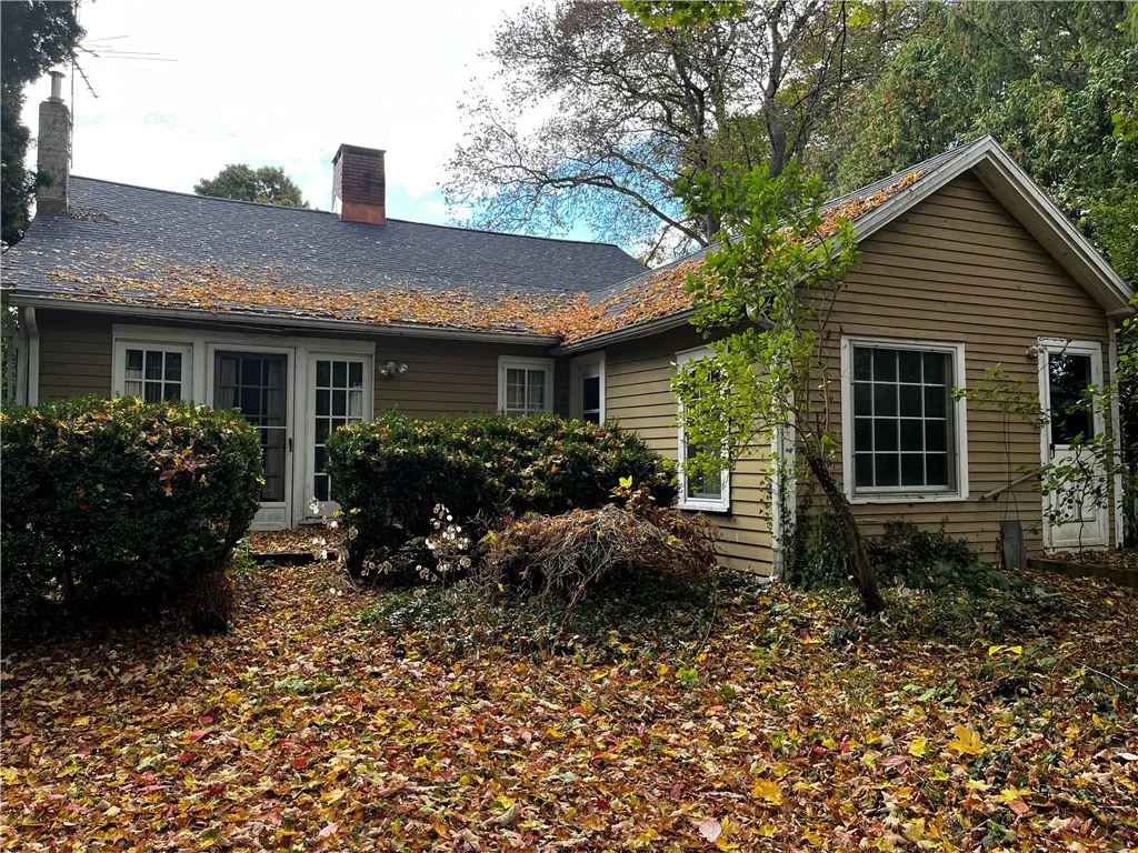 2146 Buffalo Street, Seneca, New York 14561, Seneca, New York 14561, 3 Bedrooms Bedrooms, 8 Rooms Rooms,1 BathroomBathrooms,Residential,For Sale,2146 Buffalo Street, Seneca, New York 14561,0,R1644277