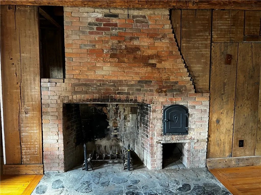 2146 Buffalo Street, Seneca, New York 14561, Seneca, New York 14561, 3 Bedrooms Bedrooms, 8 Rooms Rooms,1 BathroomBathrooms,Residential,For Sale,2146 Buffalo Street, Seneca, New York 14561,0,R1644277