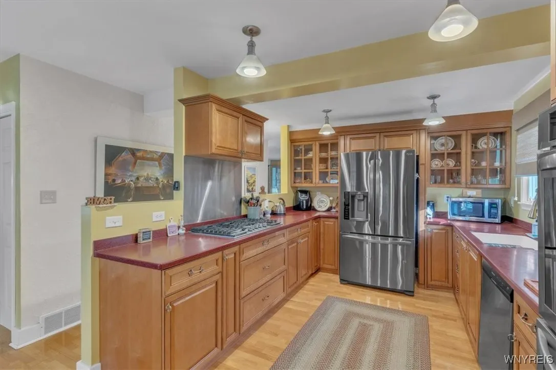 901 Onondaga Street, Lewiston, New York 14092, Lewiston, New York 14092, 4 Bedrooms Bedrooms, 10 Rooms Rooms,2 BathroomsBathrooms,Residential,For Sale,901 Onondaga Street, Lewiston, New York 14092,0,B1644160