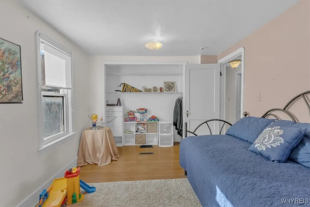 901 Onondaga Street, Lewiston, New York 14092, Lewiston, New York 14092, 4 Bedrooms Bedrooms, 10 Rooms Rooms,2 BathroomsBathrooms,Residential,For Sale,901 Onondaga Street, Lewiston, New York 14092,0,B1644160