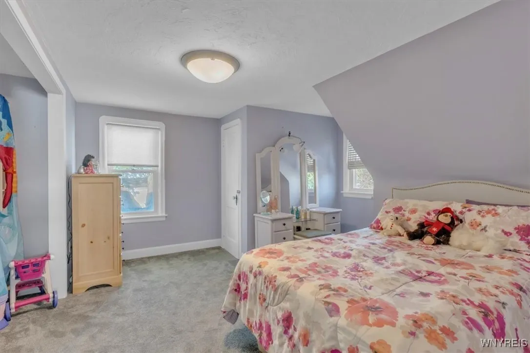 901 Onondaga Street, Lewiston, New York 14092, Lewiston, New York 14092, 4 Bedrooms Bedrooms, 10 Rooms Rooms,2 BathroomsBathrooms,Residential,For Sale,901 Onondaga Street, Lewiston, New York 14092,0,B1644160