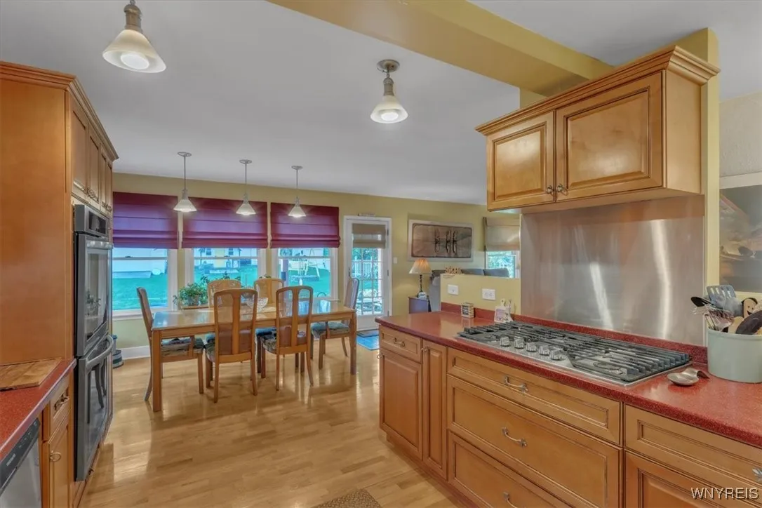 901 Onondaga Street, Lewiston, New York 14092, Lewiston, New York 14092, 4 Bedrooms Bedrooms, 10 Rooms Rooms,2 BathroomsBathrooms,Residential,For Sale,901 Onondaga Street, Lewiston, New York 14092,0,B1644160