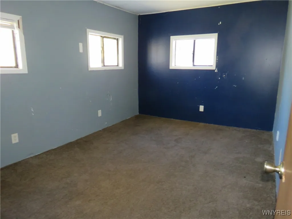13x10 - 2nd Fl Bedroom at Top of Stairs