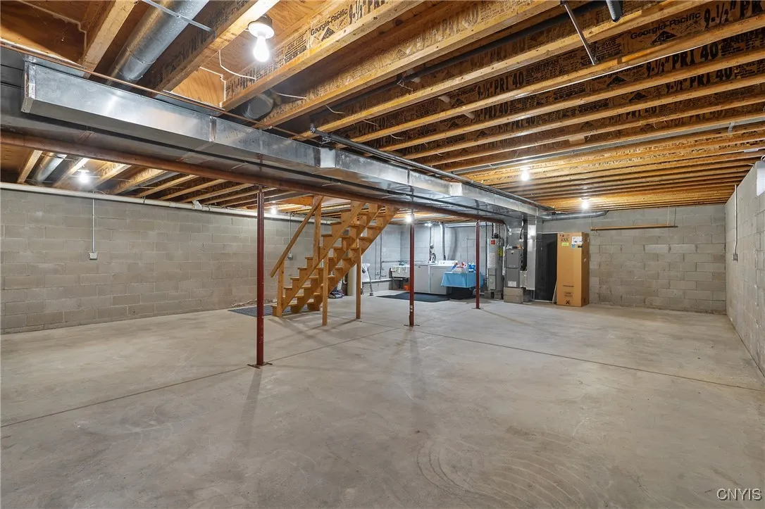 62 Third Avenue, Oswego, New York 13126, Oswego, New York 13126, 2 Bedrooms Bedrooms, 7 Rooms Rooms,2 BathroomsBathrooms,Residential,Closed,62 Third Avenue, Oswego, New York 13126,0,S1643907