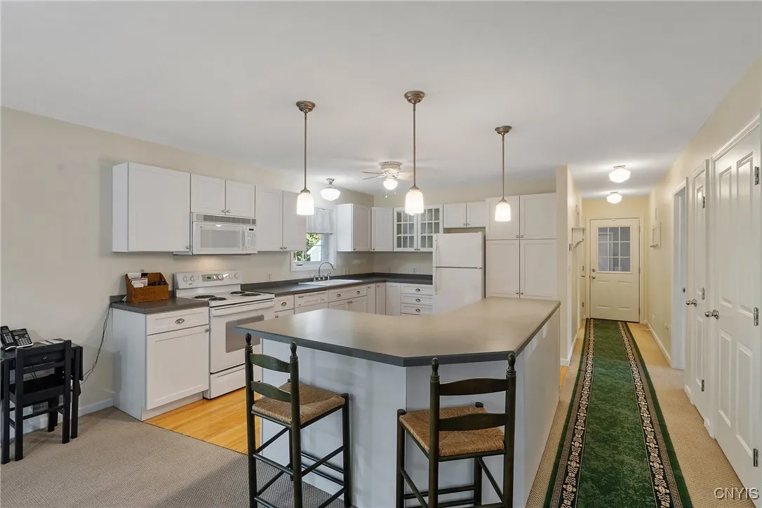 62 Third Avenue, Oswego, New York 13126, Oswego, New York 13126, 2 Bedrooms Bedrooms, 7 Rooms Rooms,2 BathroomsBathrooms,Residential,Closed,62 Third Avenue, Oswego, New York 13126,0,S1643907