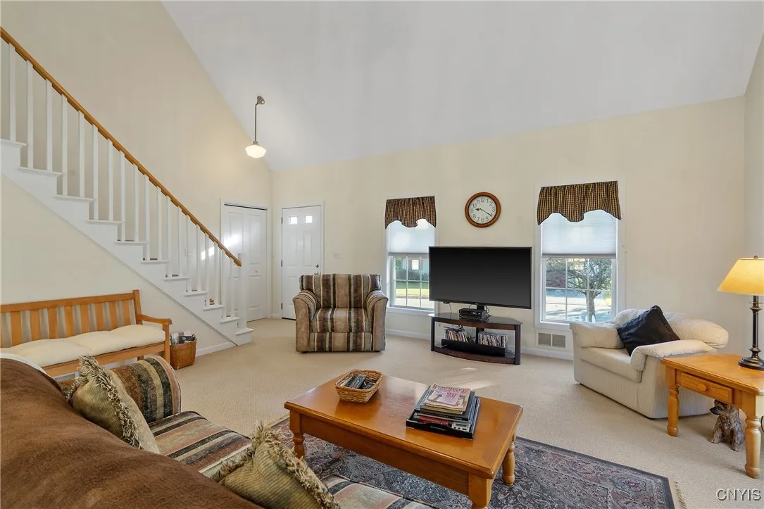 62 Third Avenue, Oswego, New York 13126, Oswego, New York 13126, 2 Bedrooms Bedrooms, 7 Rooms Rooms,2 BathroomsBathrooms,Residential,Closed,62 Third Avenue, Oswego, New York 13126,0,S1643907