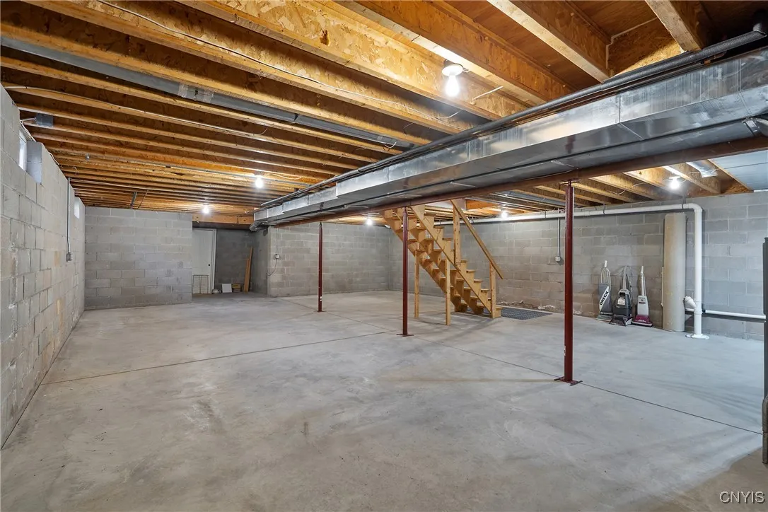 62 Third Avenue, Oswego, New York 13126, Oswego, New York 13126, 2 Bedrooms Bedrooms, 7 Rooms Rooms,2 BathroomsBathrooms,Residential,Closed,62 Third Avenue, Oswego, New York 13126,0,S1643907