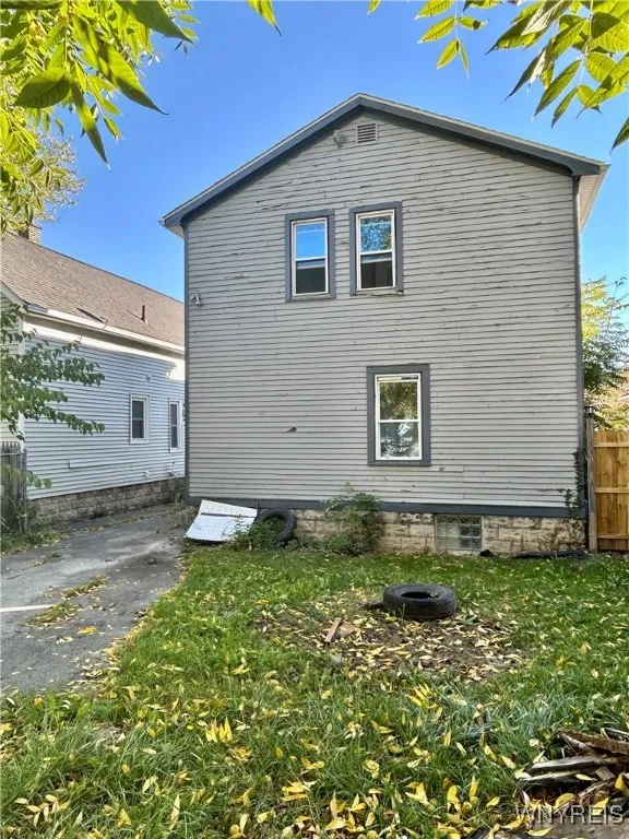 132 Hewitt Avenue, Buffalo, New York 14215, Buffalo, New York 14215, 4 Bedrooms Bedrooms, ,2 BathroomsBathrooms,Residential,For Sale,132 Hewitt Avenue, Buffalo, New York 14215,0,B1644161