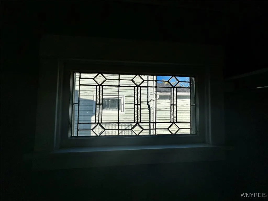 132 Hewitt Avenue, Buffalo, New York 14215, Buffalo, New York 14215, 4 Bedrooms Bedrooms, ,2 BathroomsBathrooms,Residential,For Sale,132 Hewitt Avenue, Buffalo, New York 14215,0,B1644161