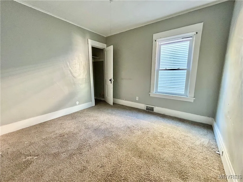 132 Hewitt Avenue, Buffalo, New York 14215, Buffalo, New York 14215, 4 Bedrooms Bedrooms, ,2 BathroomsBathrooms,Residential,For Sale,132 Hewitt Avenue, Buffalo, New York 14215,0,B1644161