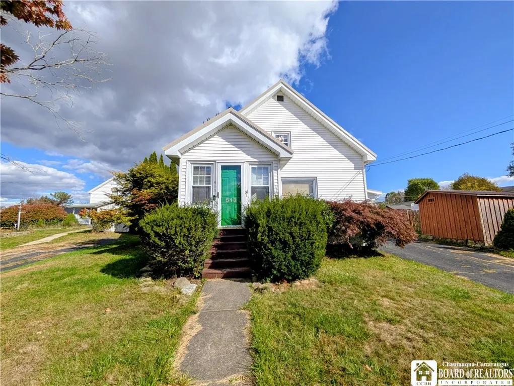 513 Prospect Street, Jamestown, New York 14701, Jamestown, New York 14701, 2 Bedrooms Bedrooms, 6 Rooms Rooms,2 BathroomsBathrooms,Residential,For Sale,513 Prospect Street, Jamestown, New York 14701,0,R1644405
