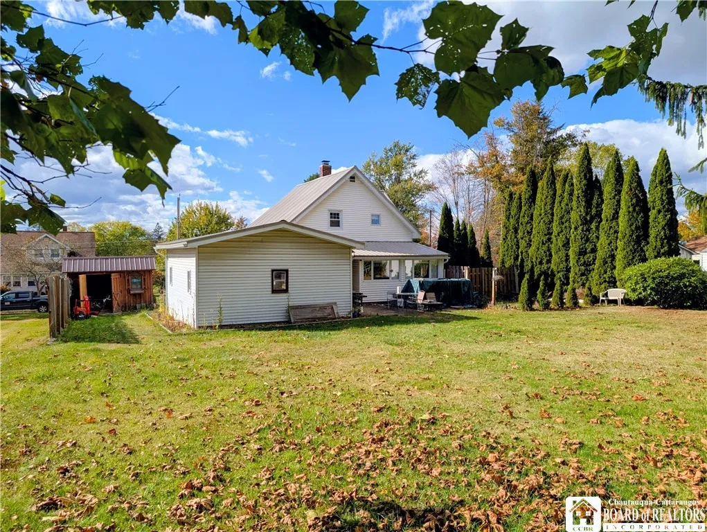 513 Prospect Street, Jamestown, New York 14701, Jamestown, New York 14701, 2 Bedrooms Bedrooms, 6 Rooms Rooms,2 BathroomsBathrooms,Residential,For Sale,513 Prospect Street, Jamestown, New York 14701,0,R1644405